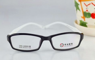 成都优优眼镜质量怎么样，成都优优眼镜店怎么样